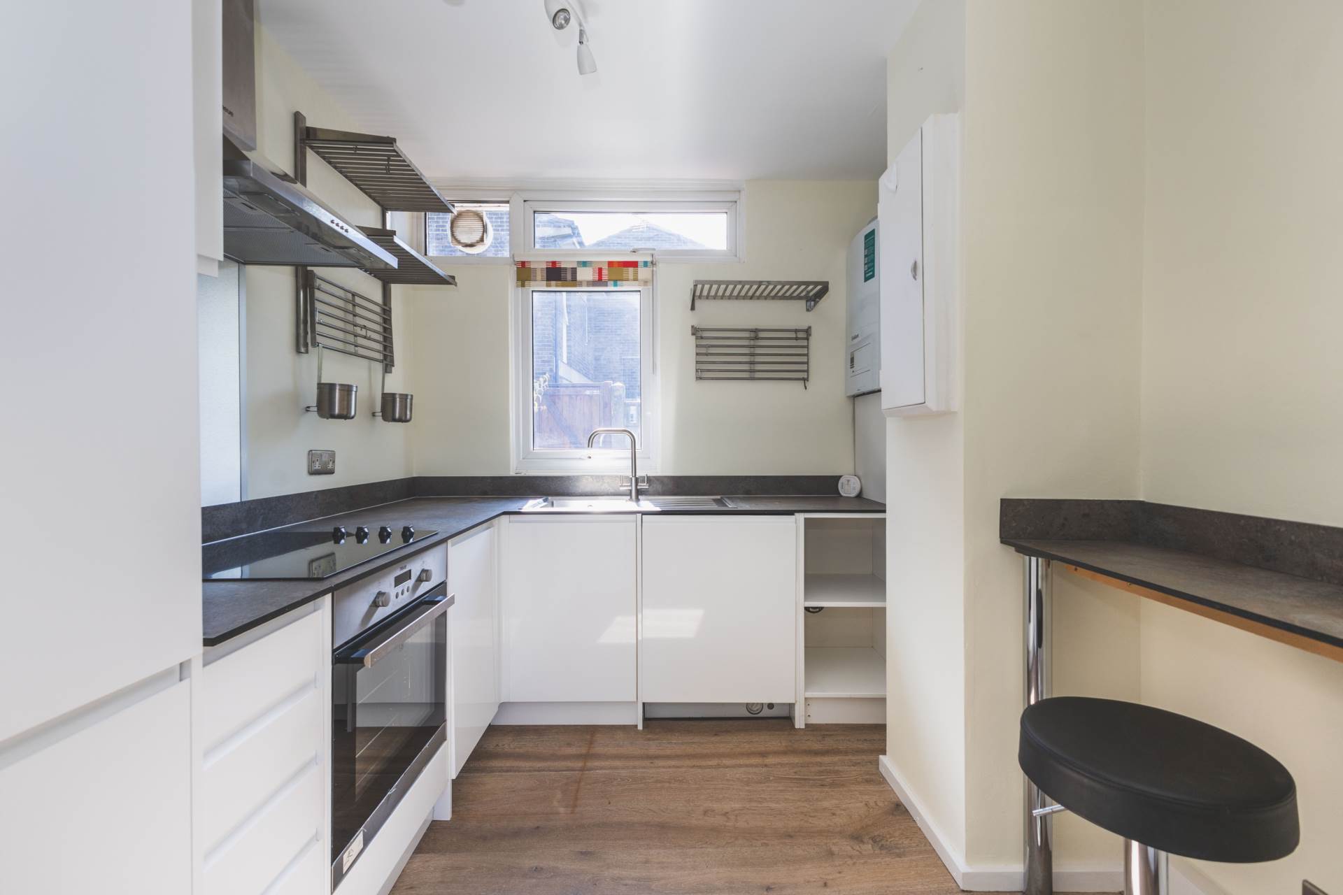 Delawyck Crescent, London, Image 5