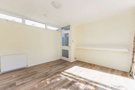 Delawyck Crescent, London, Image 11