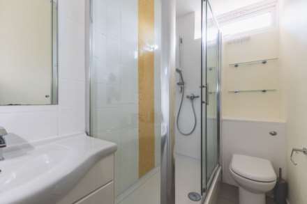 Delawyck Crescent, London, Image 4