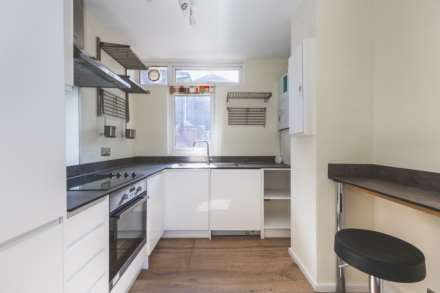 Delawyck Crescent, London, Image 5