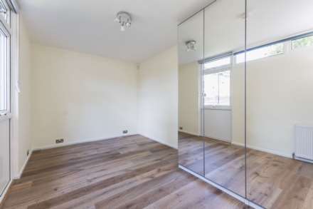 Delawyck Crescent, London, Image 7