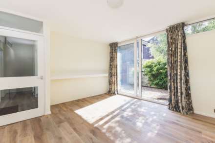 Delawyck Crescent, London, Image 8