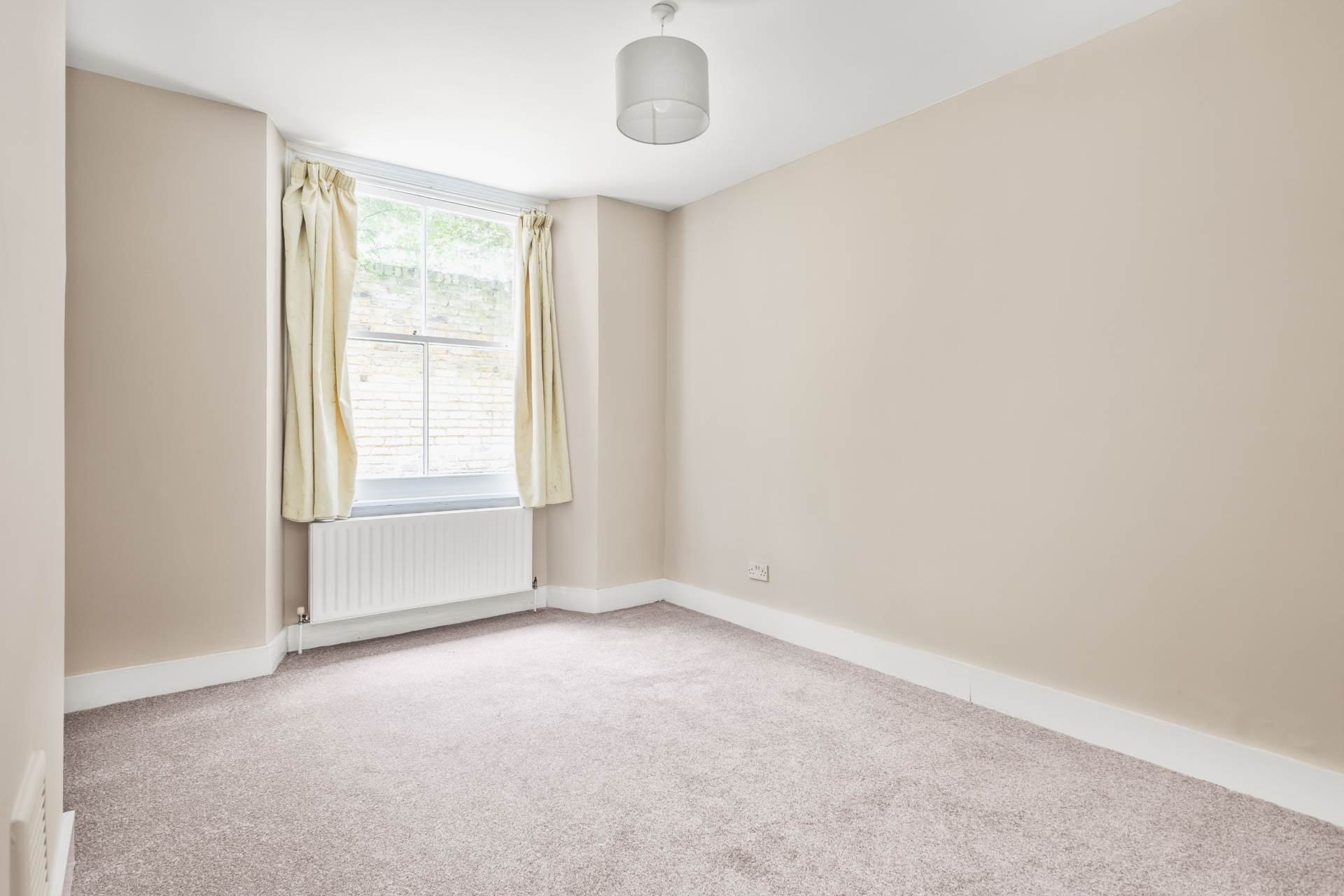 Milkwood Road, London, Image 11