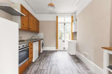 Milkwood Road, London, Image 7
