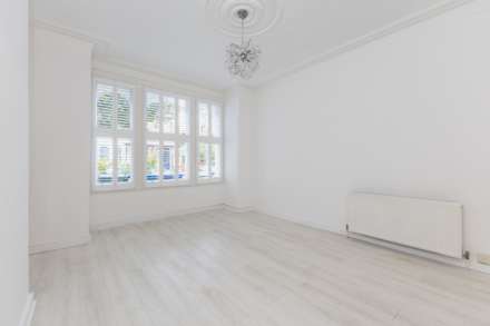 Elfindale Road, London, Image 6