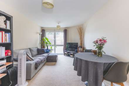 Effra Parade, Brixton SW2, Image 2