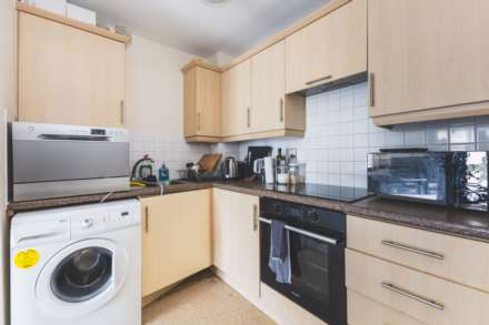 Effra Parade, Brixton SW2, Image 3