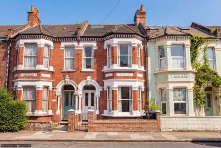 Ashmere Grove, London, Image 13