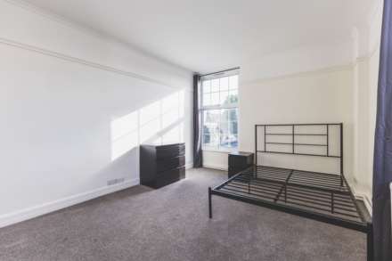 Broadlands Mansions, Broadlands Avenue, SW16, Image 15