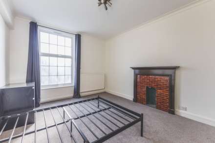 Broadlands Mansions, Broadlands Avenue, SW16, Image 4