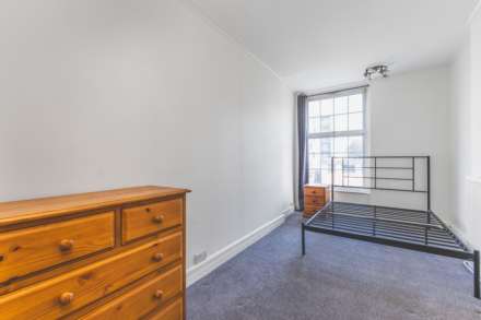 Broadlands Mansions, Broadlands Avenue, SW16, Image 8