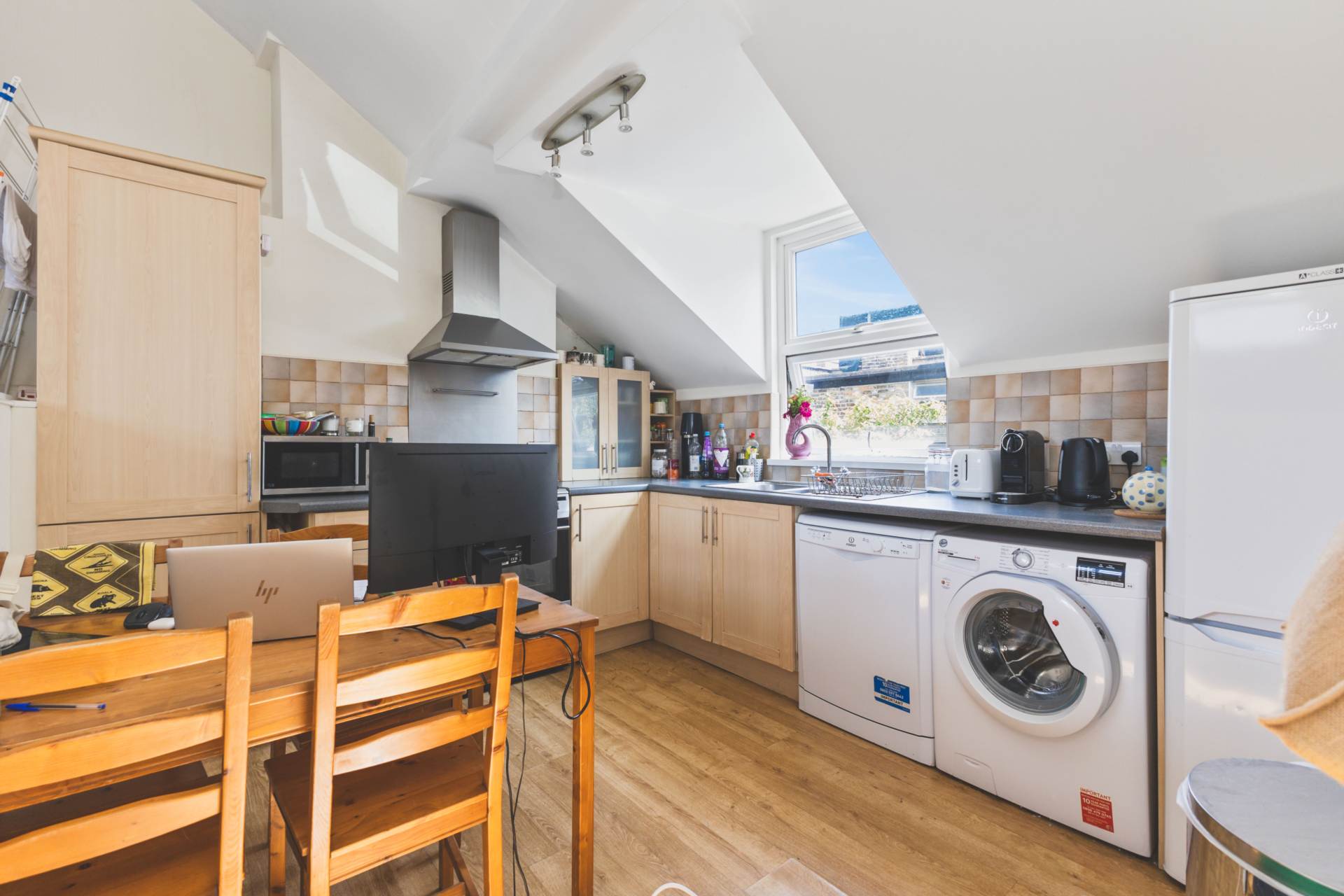 Atherfold Road, London, SW9, Image 13