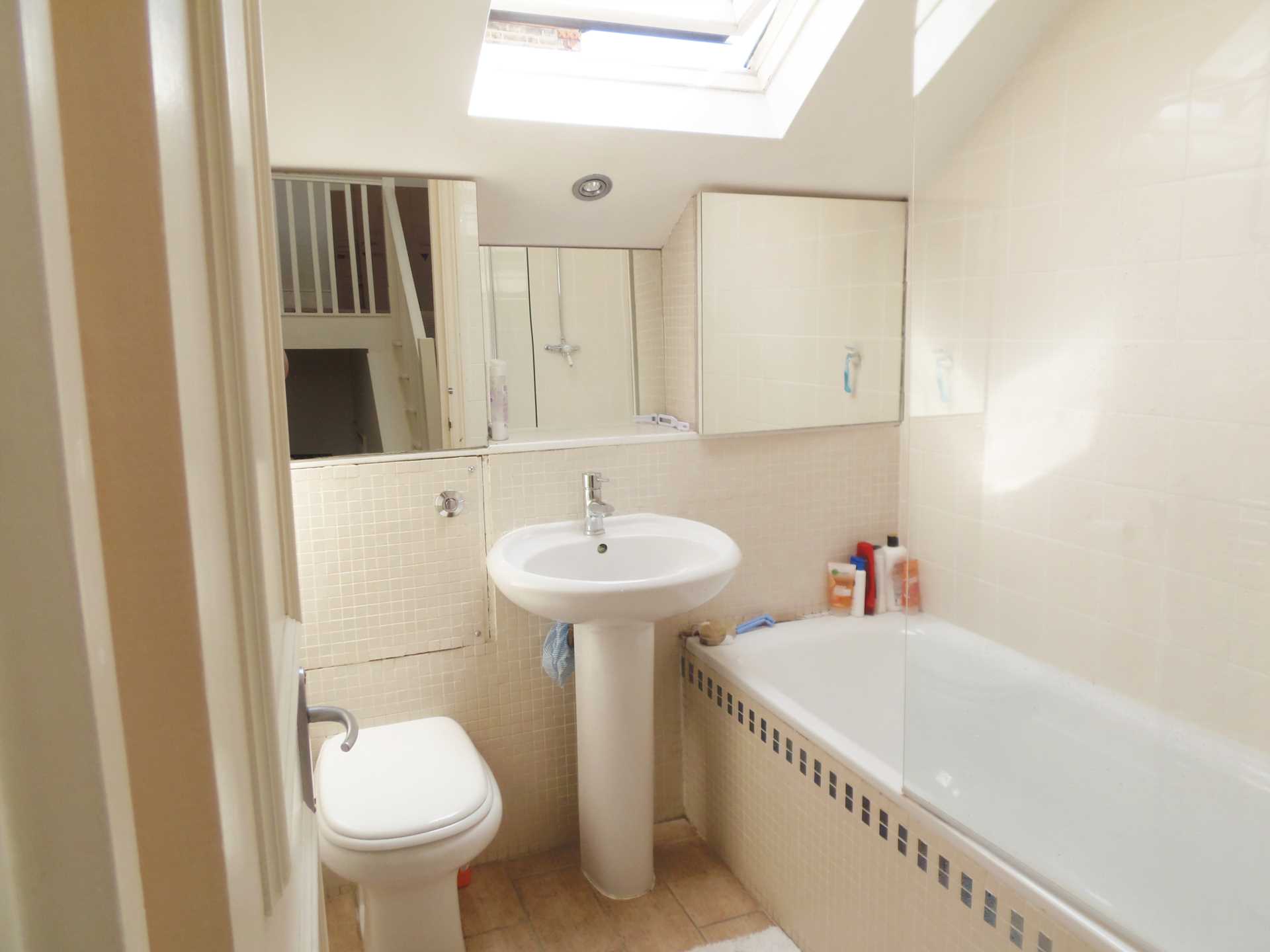 Atherfold Road, London, SW9, Image 5