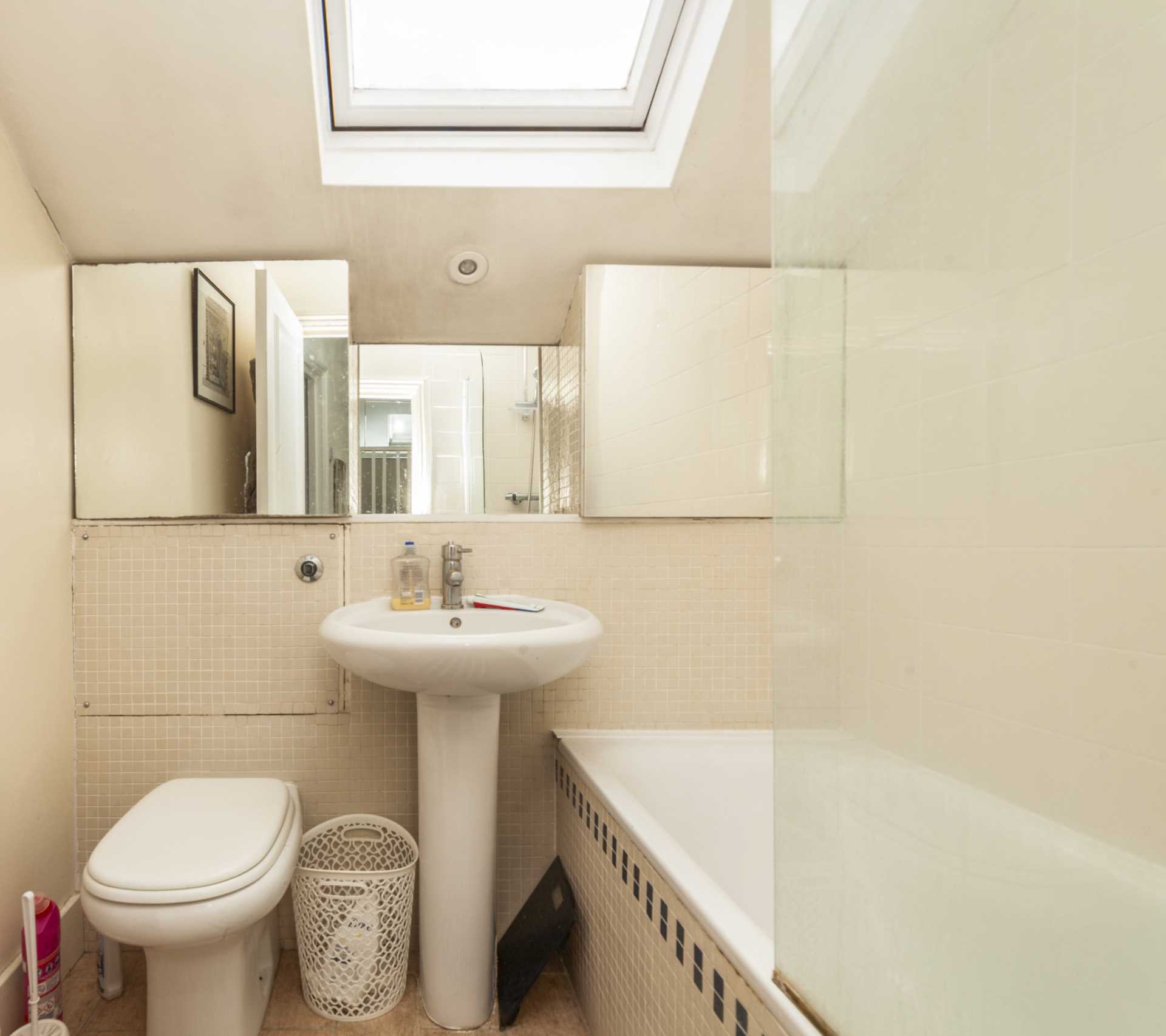Atherfold Road, London, SW9, Image 9
