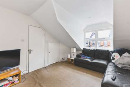 Atherfold Road, London, SW9, Image 15