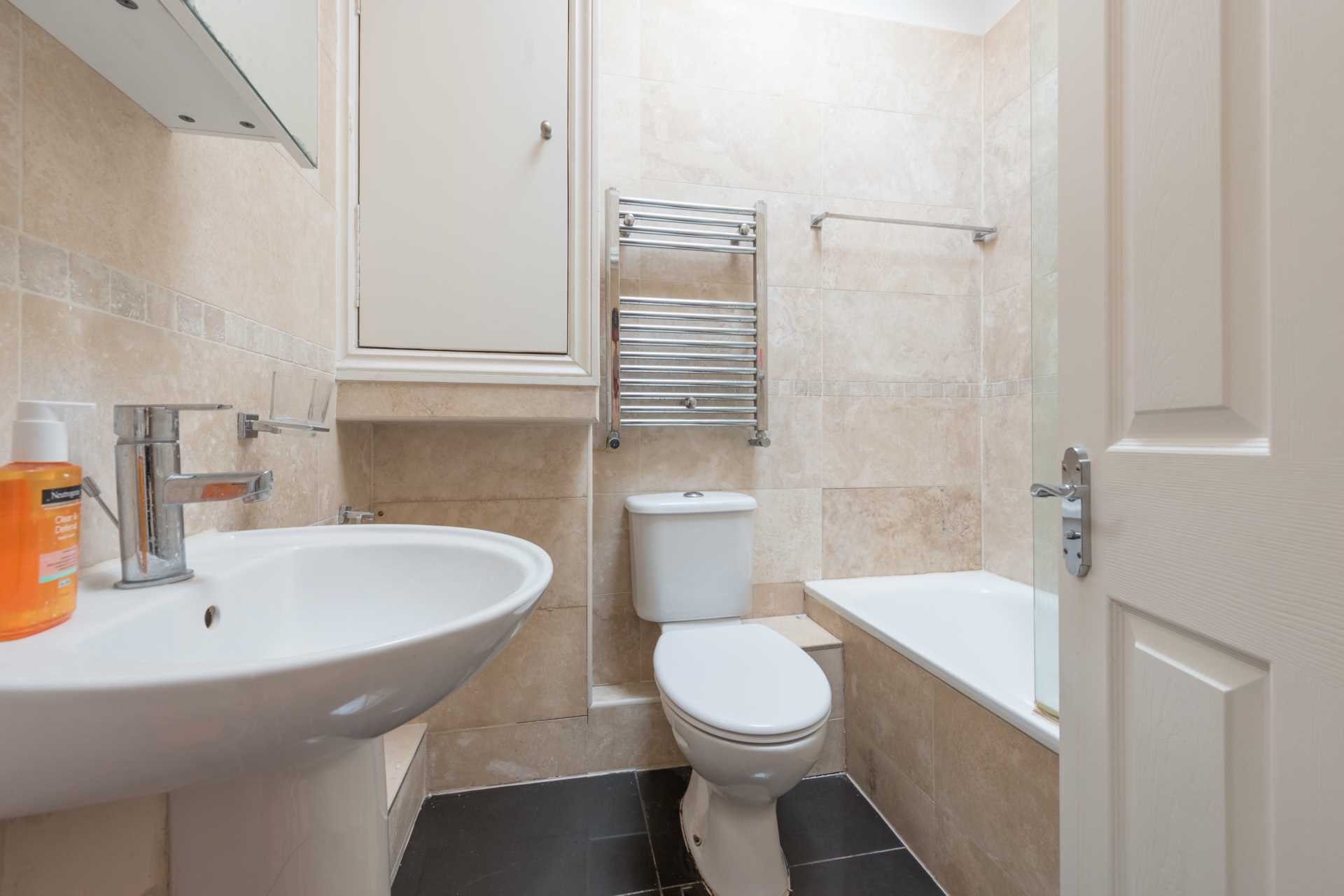 Walberswick Street, Stockwell, SW8, Image 5