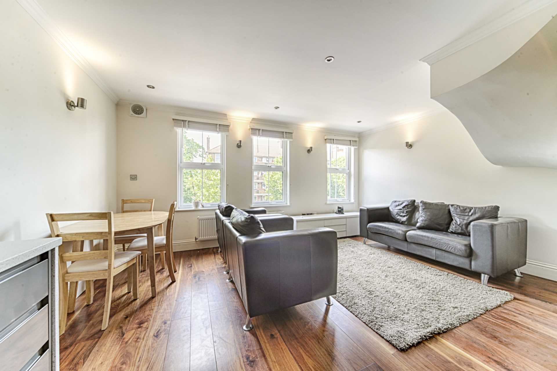 Coldharbour Lane, London, SE5, Image 2