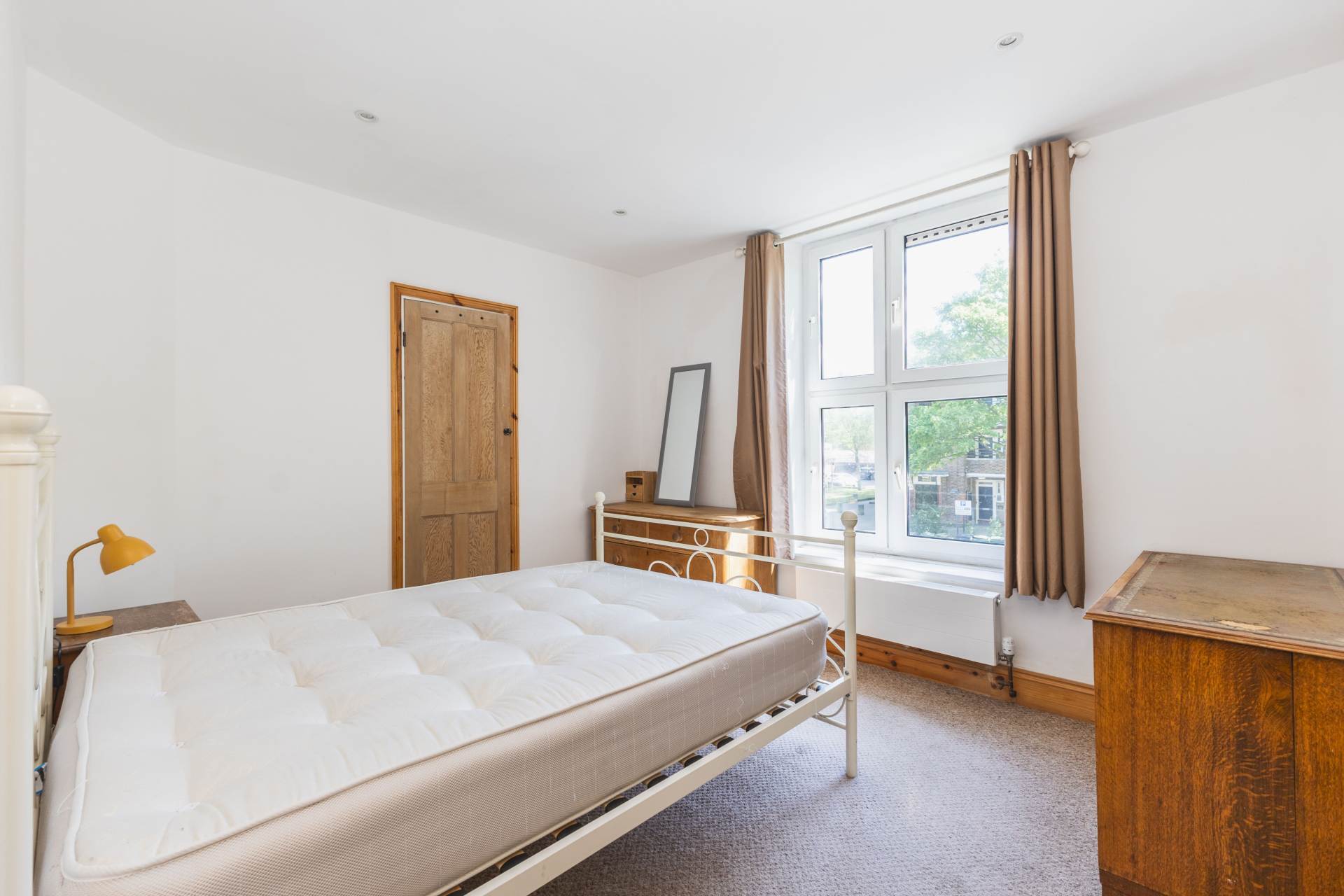 Union Grove, London, Image 4