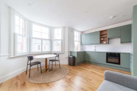 Property For Rent Endymion Road, London