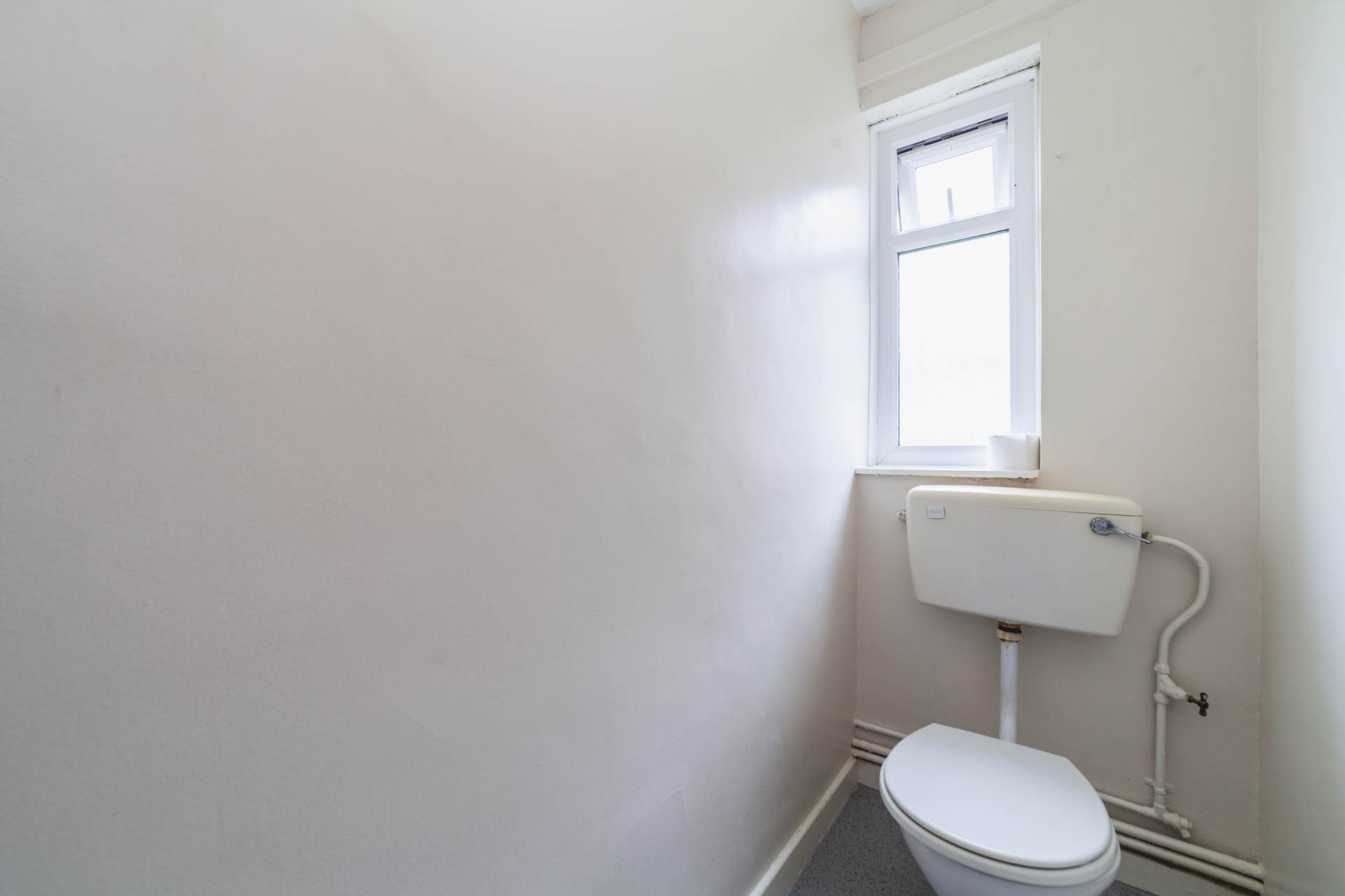South Island Place, Stockwell, Image 13