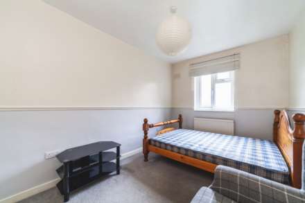 South Island Place, Stockwell, Image 3