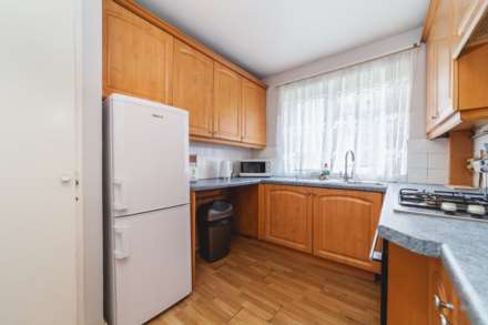 South Island Place, Stockwell, Image 9