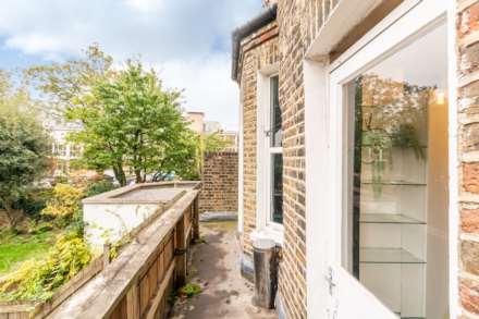 Effra Road, London, Image 11