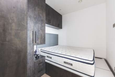 Colwell House, 376A Clapham Road, London, Image 3