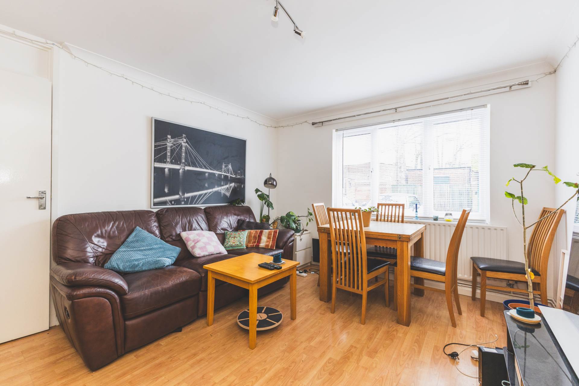 McCall Close, Stockwell, Image 11