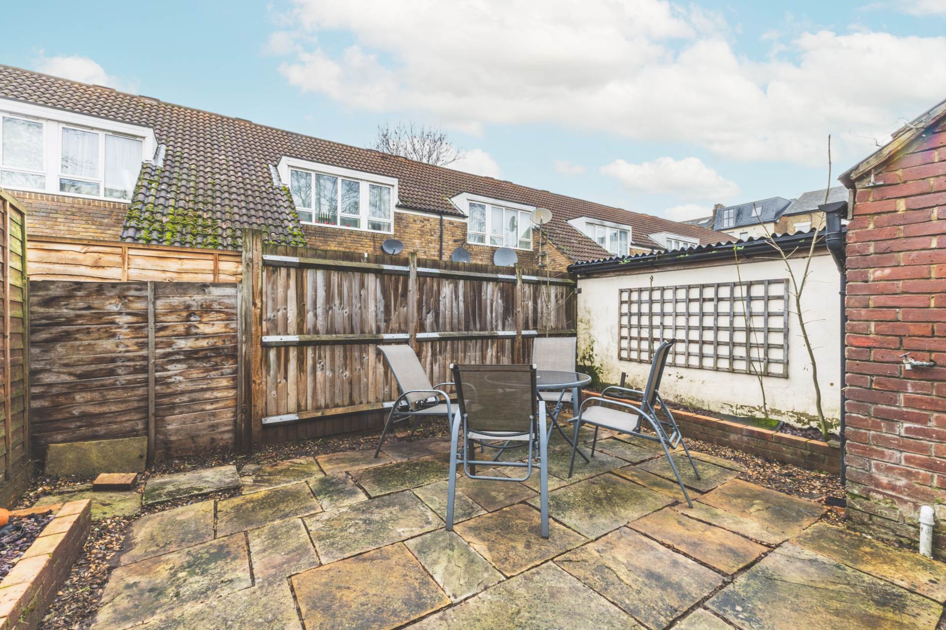 McCall Close, Stockwell, Image 9