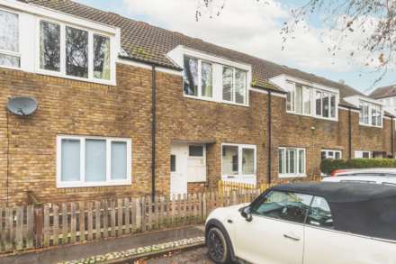 McCall Close, Stockwell, Image 10