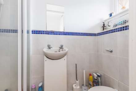 McCall Close, Stockwell, Image 17