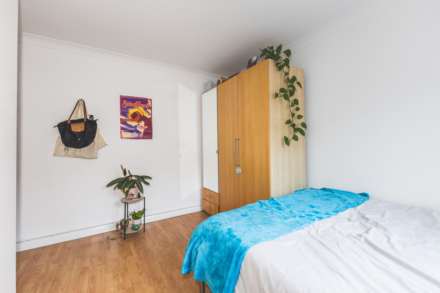 McCall Close, Stockwell, Image 22