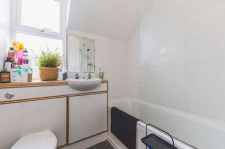 McCall Close, Stockwell, Image 8