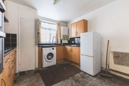 Cottage Grove, Clapham North, Image 10