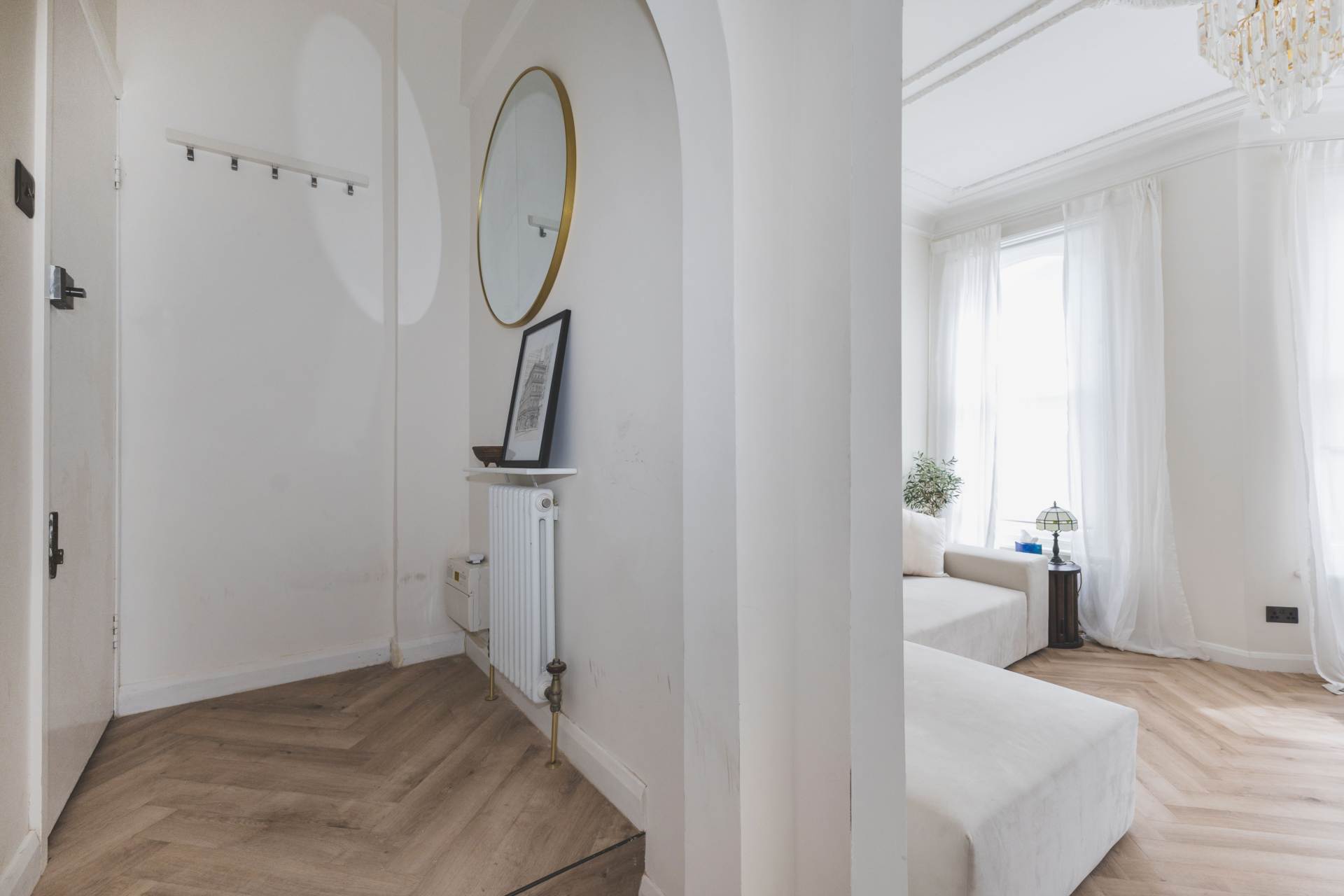 First Floor Flat, Hemberton Road, London, Image 8