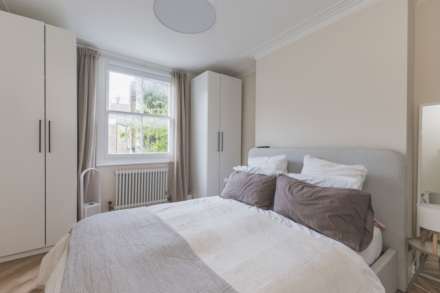 First Floor Flat, Hemberton Road, London, Image 3