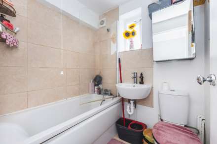386C Wandsworth Road, London, Image 5