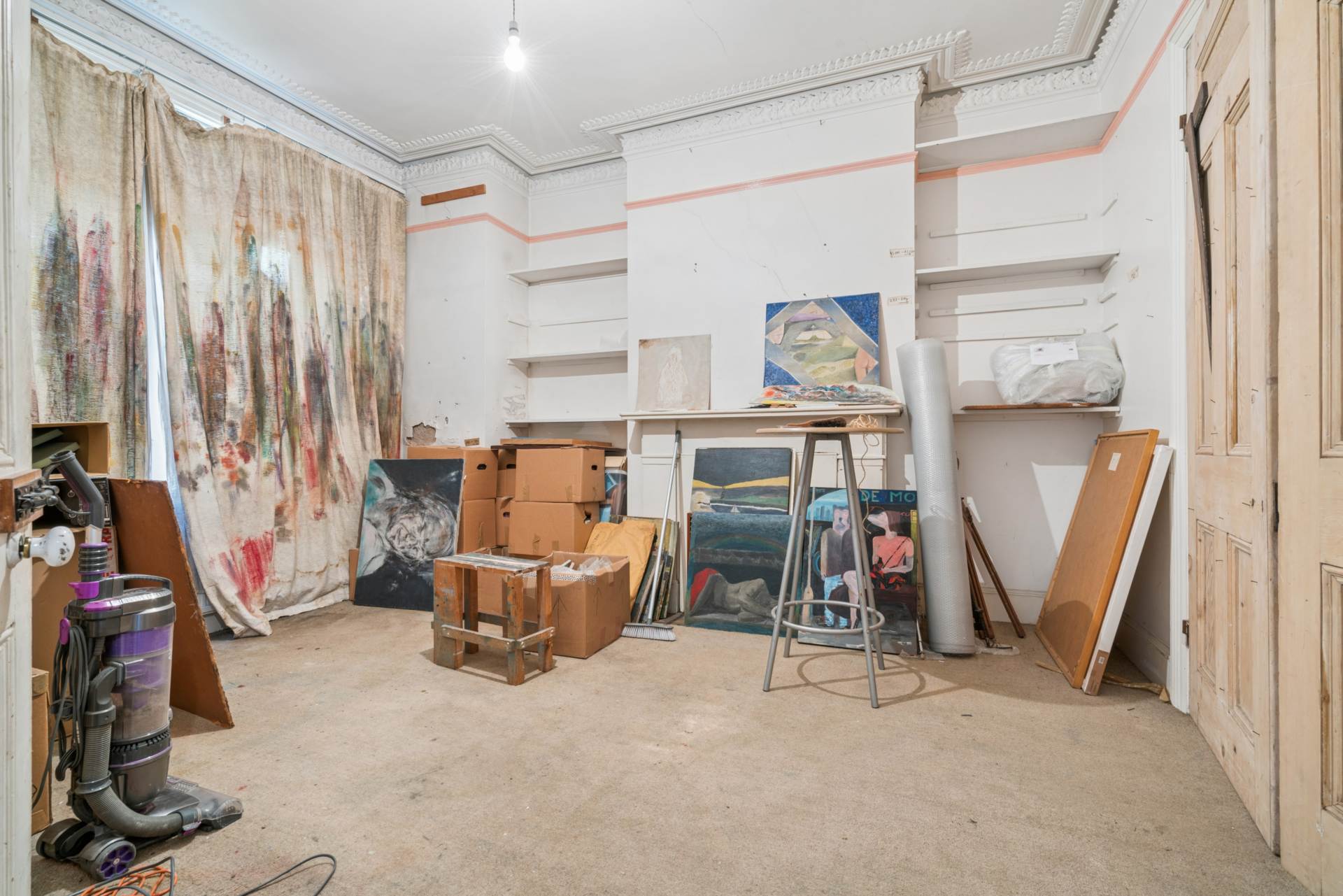 Stirling Road, London, Image 1