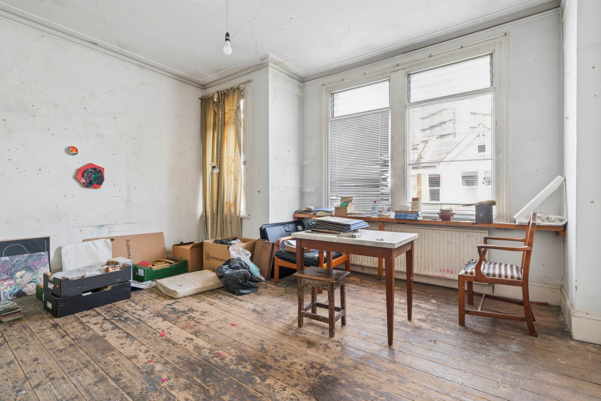 Stirling Road, London, Image 12