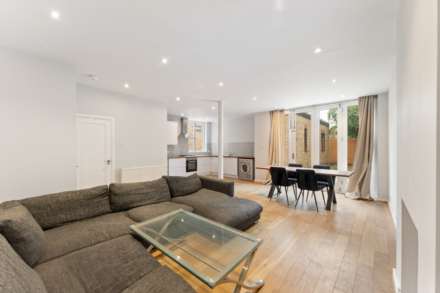 Sutherland Grove, London, Image 1