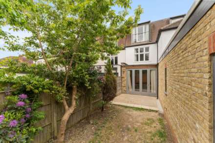 Sutherland Grove, London, Image 8