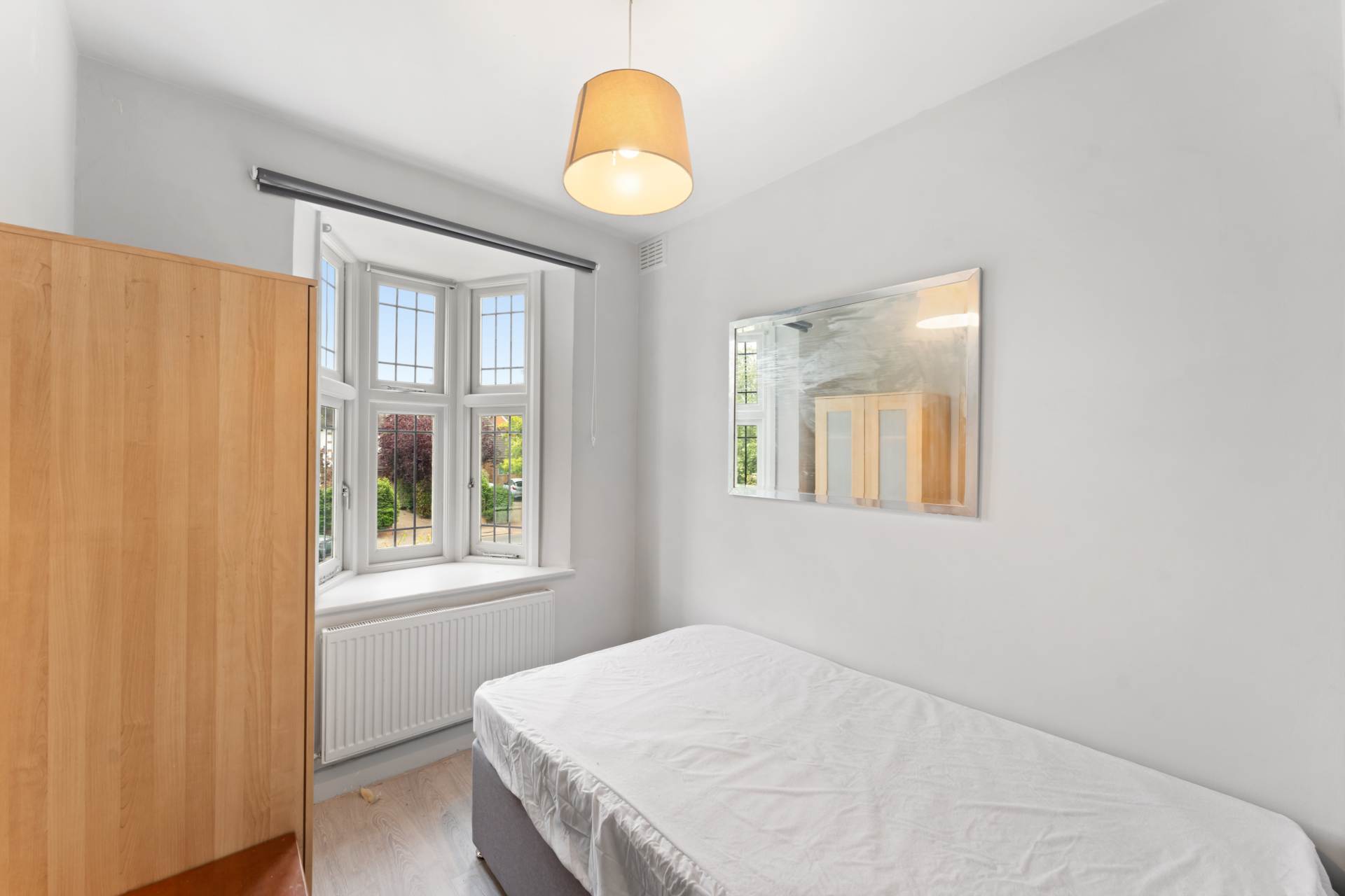 Sutherland Grove, London, Image 5