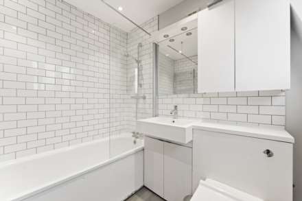 Sutherland Grove, London, Image 9