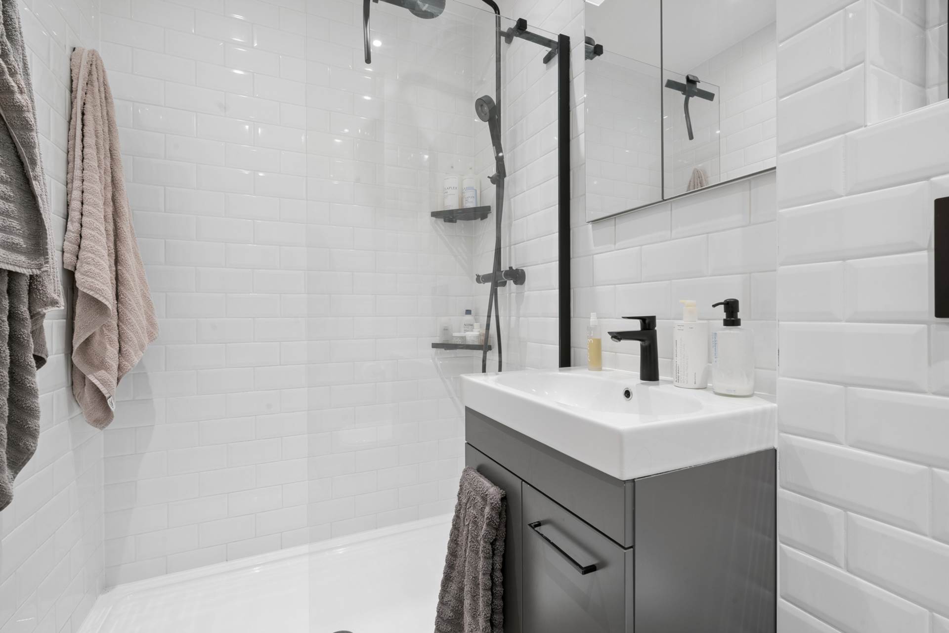 Colwell House, Clapham Road, London, Image 8