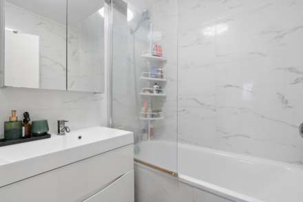Kelvedon House, Guildford Road, SW8 2DW, Image 4
