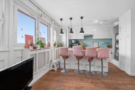 Kelvedon House, Guildford Road, SW8 2DW, Image 9
