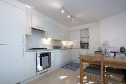 Ashfield Court, SW9, Image 3