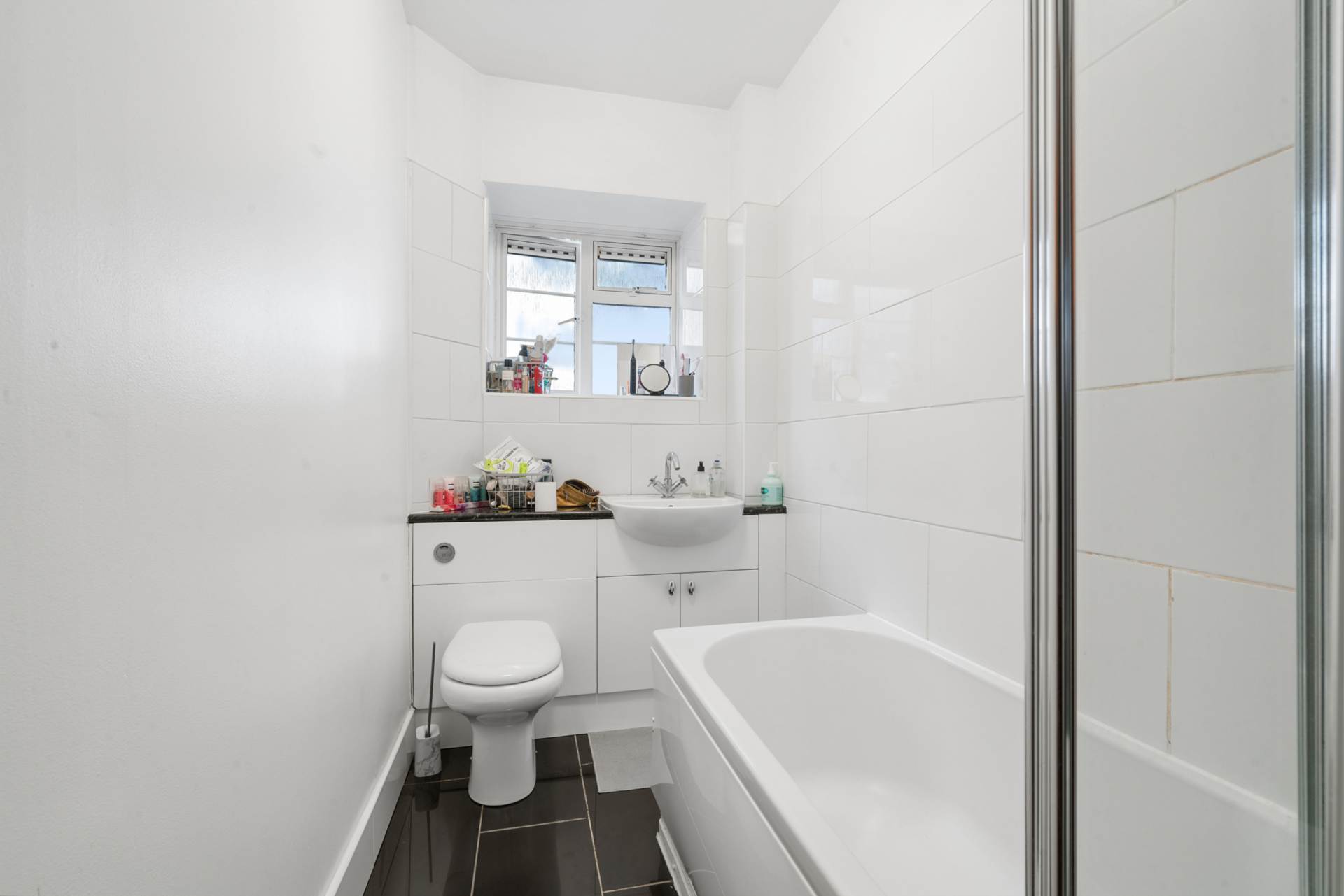 Rusper Court, Clapham Road, London, Image 4