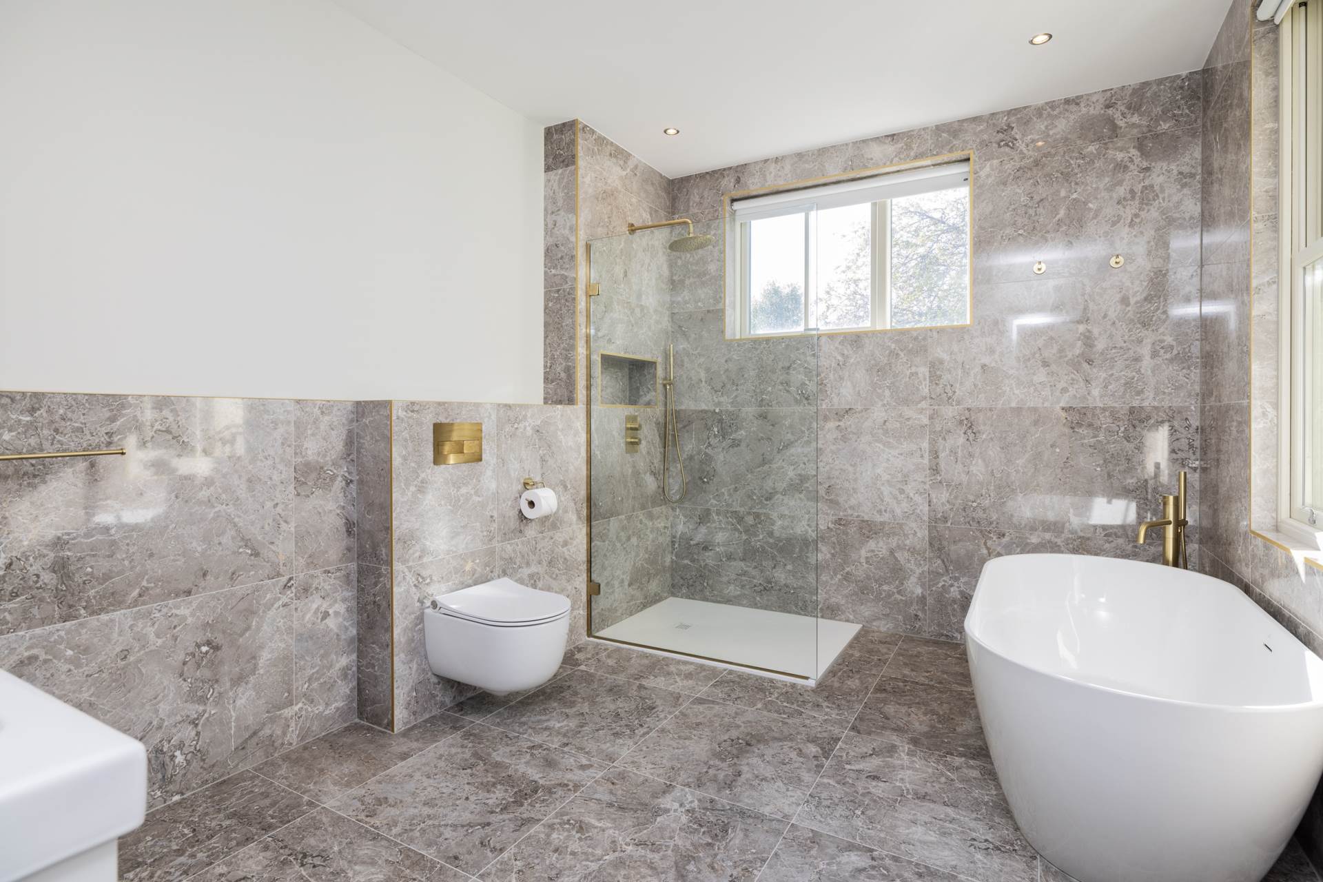 3 Casino Drive, Dublin Road, Malahide 3 Casino Drive, Dublin Road, Malahide